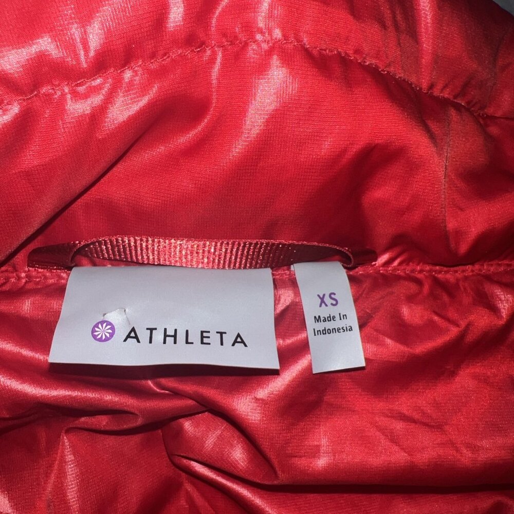 Athleta Downabout Vest Red Full Zip Down Inlet XS Insulated - Picture 6 of 7